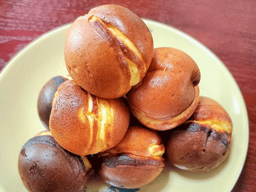 ホエイとカッテージチーズを混ぜ込んだミルク味噌鈴カステラ