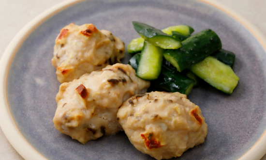 鶏の麩入りミルク塩昆布つくね