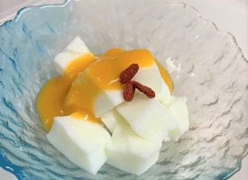 杏仁ミルク餅～マンゴーソース～