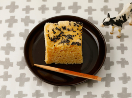 黒糖と黒ごまの蒸しカステラ